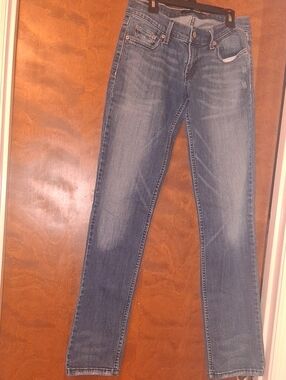Levi's Women's Skinny Jeans in Faded Blue Wash